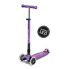 Scooter Micro Maxi Deluxe Led plegable en morado, resistente y fácil de transportar.